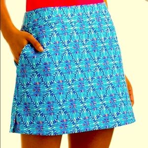 Vineyard Vines XS shell print 17” long stretch skort pink blue 4” inseam EUC